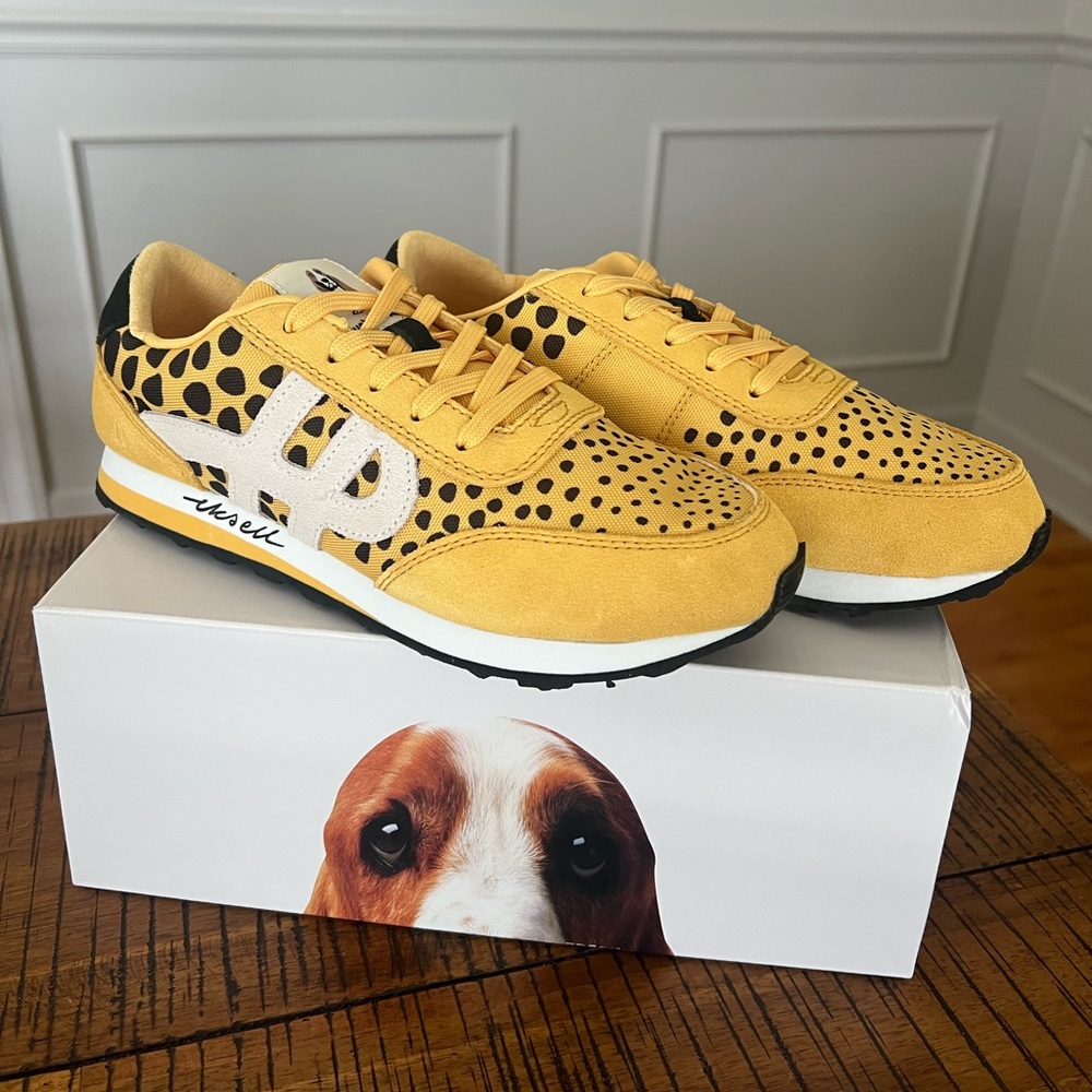 Hush Puppies Yellow and Black Sneakers